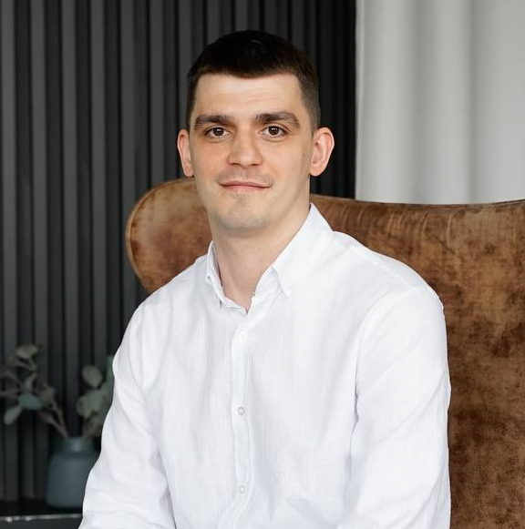 Богдан Павленко